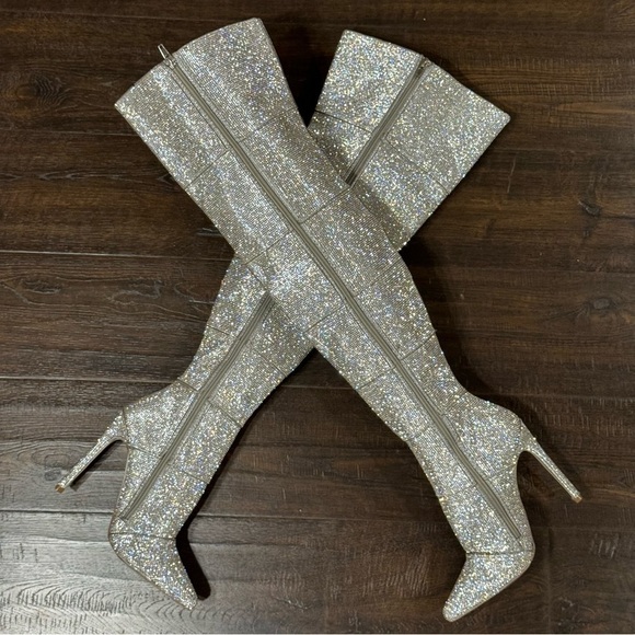 Steve Madden Wonders Rhinestone Pointed-Toe Over The Knee Boots Size 7.5 Women - Picture 2 of 16